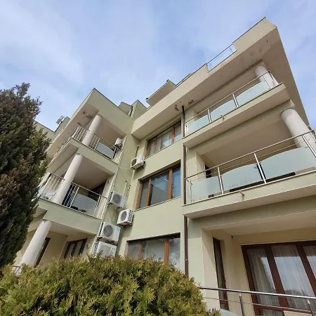 Laguna Alba Apartment Kavarna